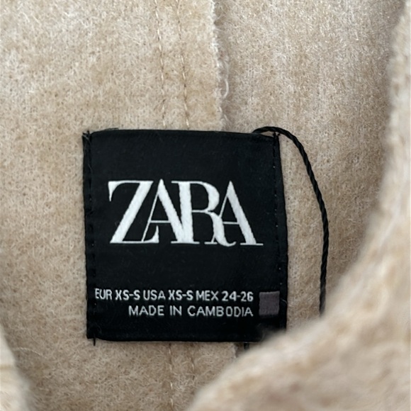 Zara Oversized Boucle Bomber Jacket - Picture 4 of 5
